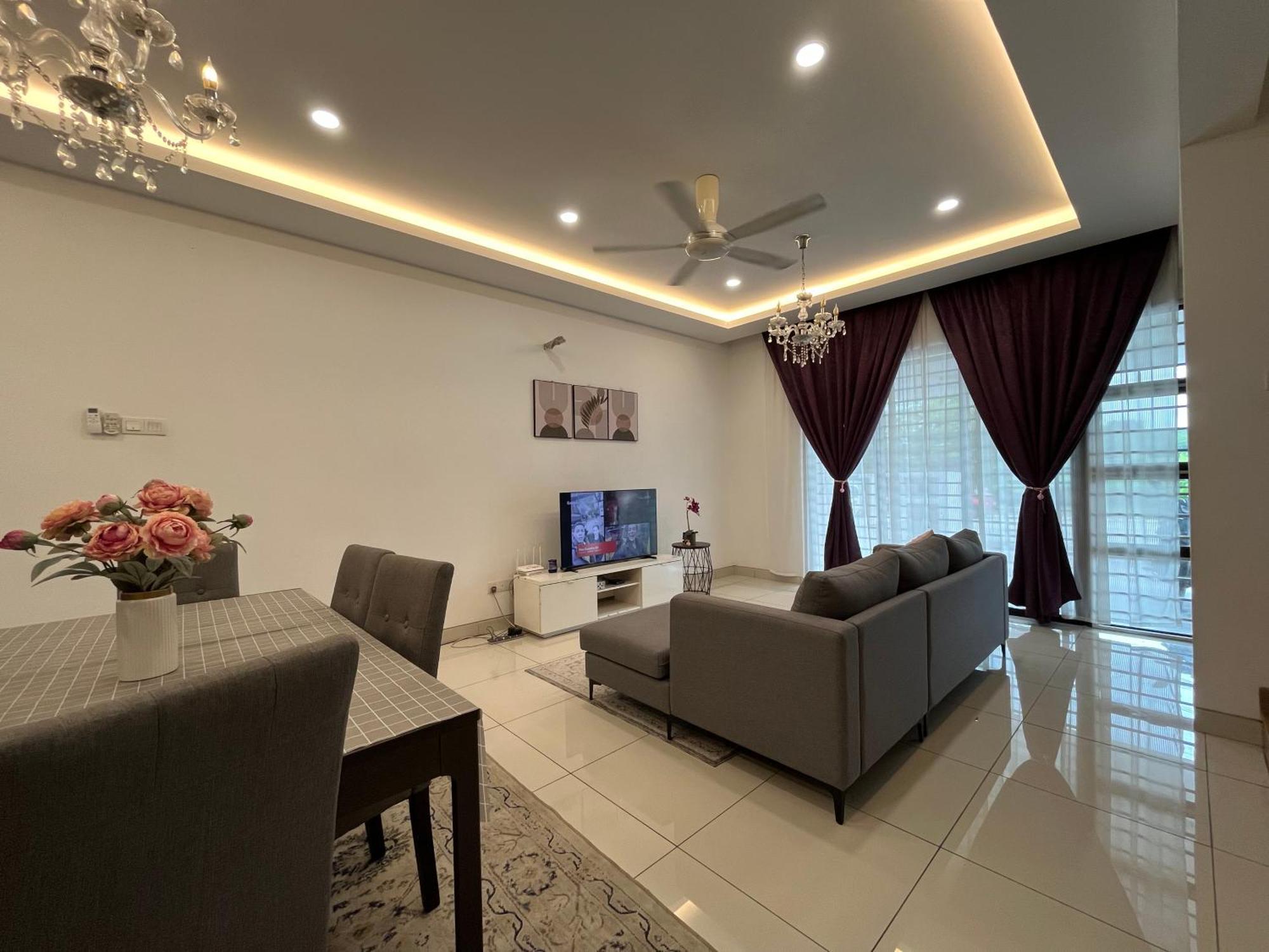 Homestay 3Br Near Setia Alam Шах-Алам Екстер'єр фото